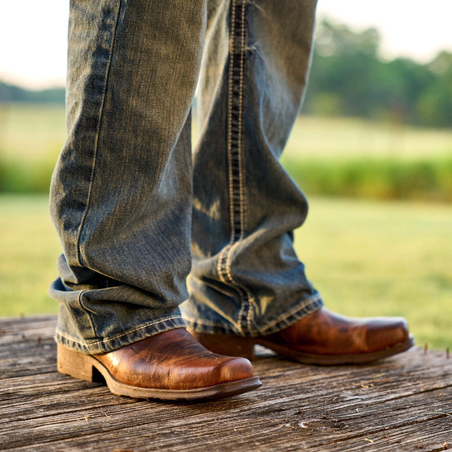 Ariat Midtown Rambler Square Toe Chelsea Boot Sale