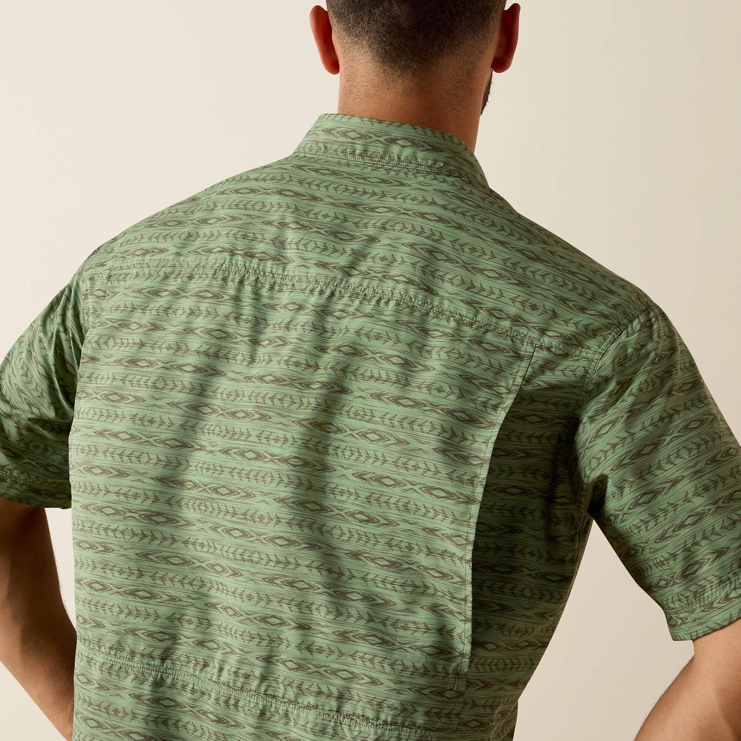 Ariat Printed VentTEK Outbound Classic Fit Shirt For Sale