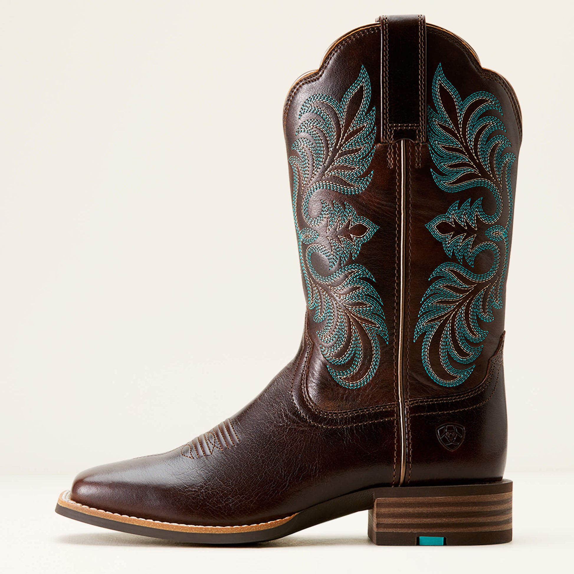 Ariat Gillette Western Boot Sale