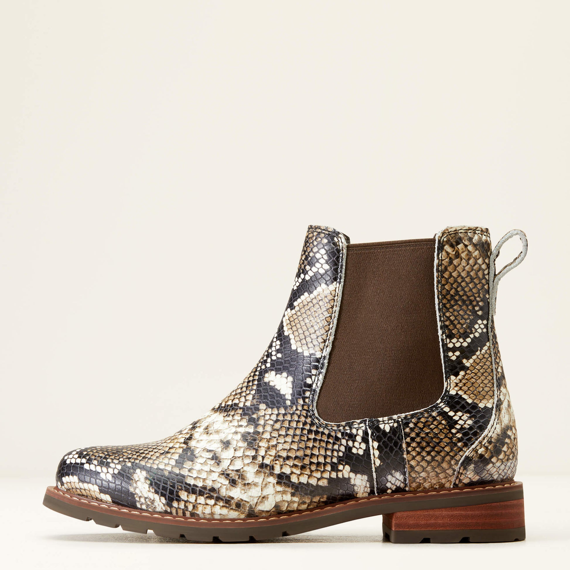 Ariat Wexford Chelsea Boot Online