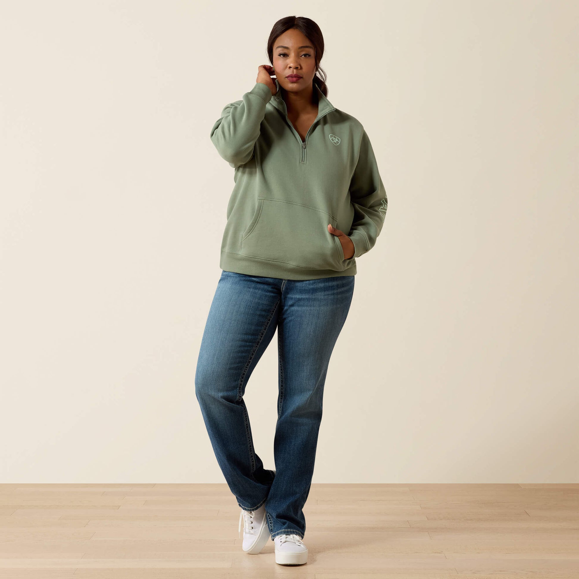 Ariat Foundation Logo 1/2 Zip Sweatshirt Online