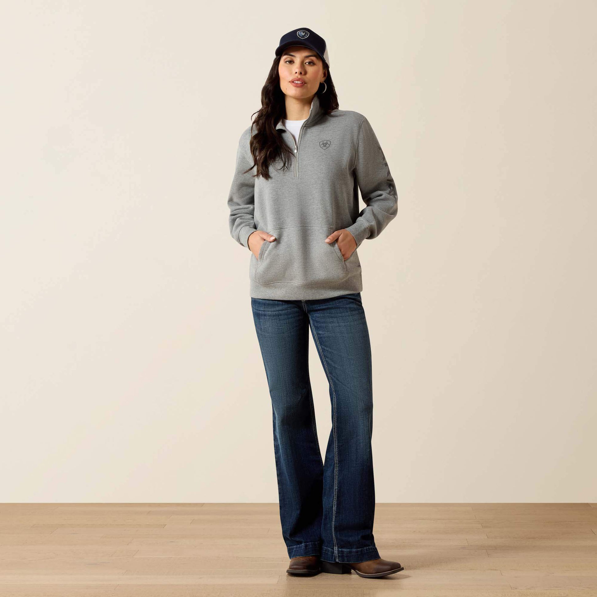 Ariat Foundation Logo 1/2 Zip Sweatshirt Outlet