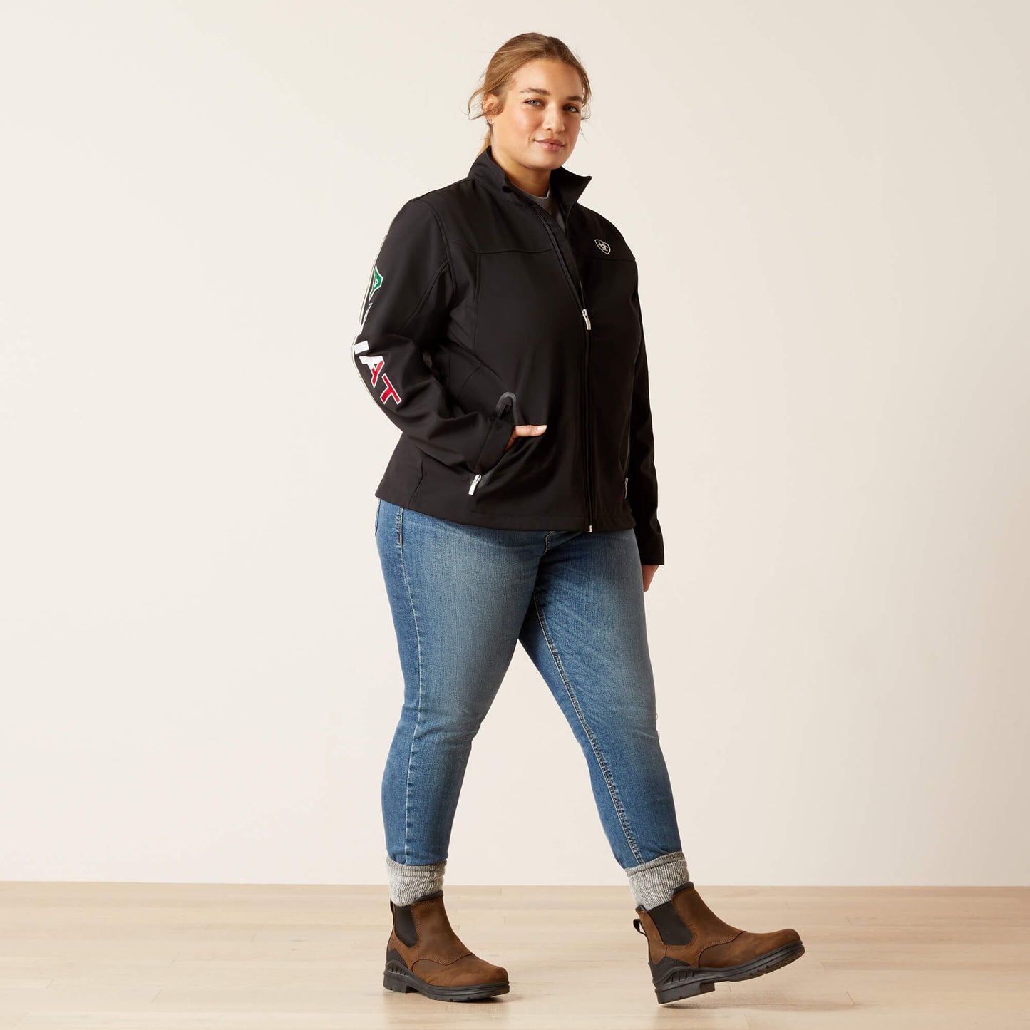 Ariat Classic Team Softshell MEXICO Jacket For Sale