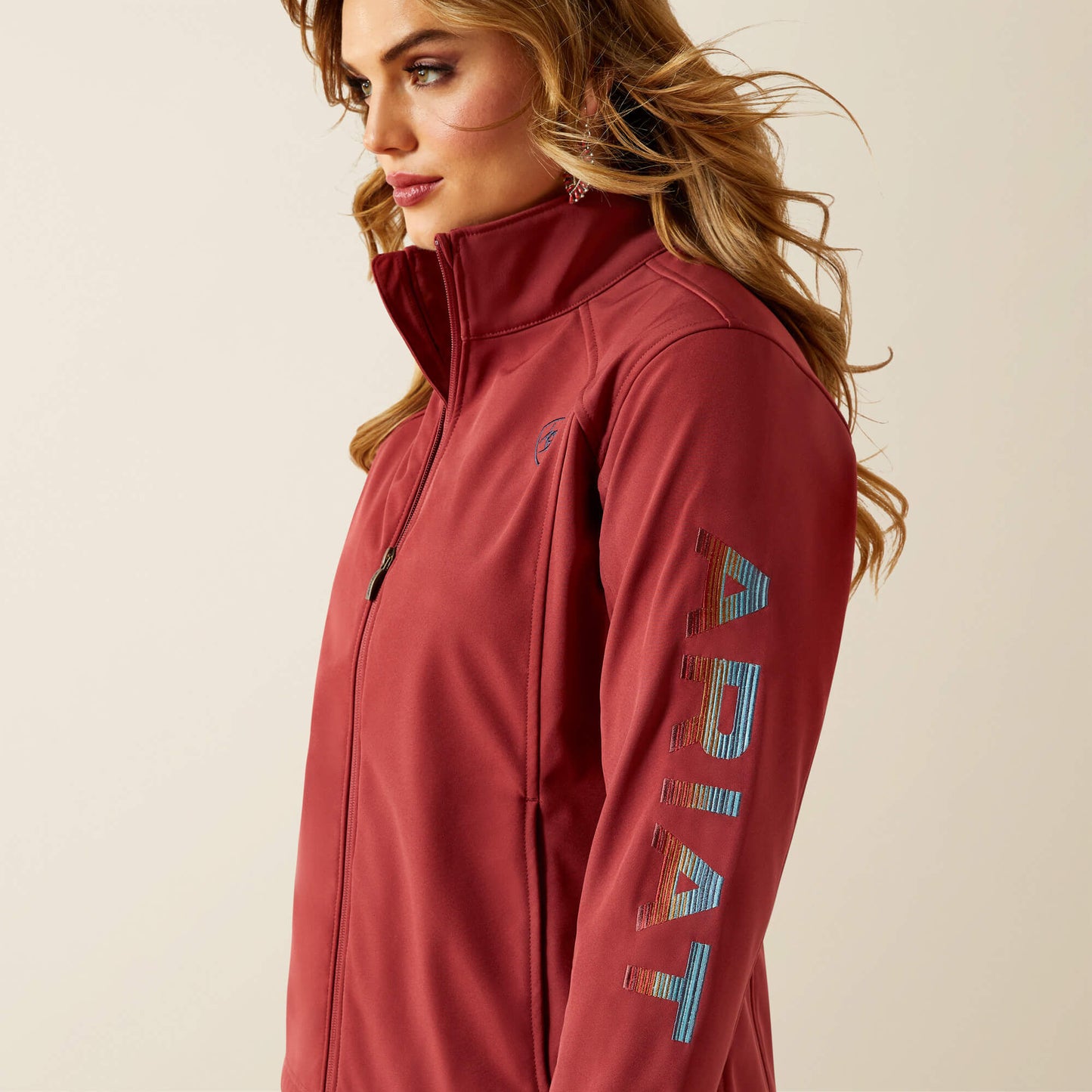 Ariat Ariat Logo Softshell Jacket On Sale