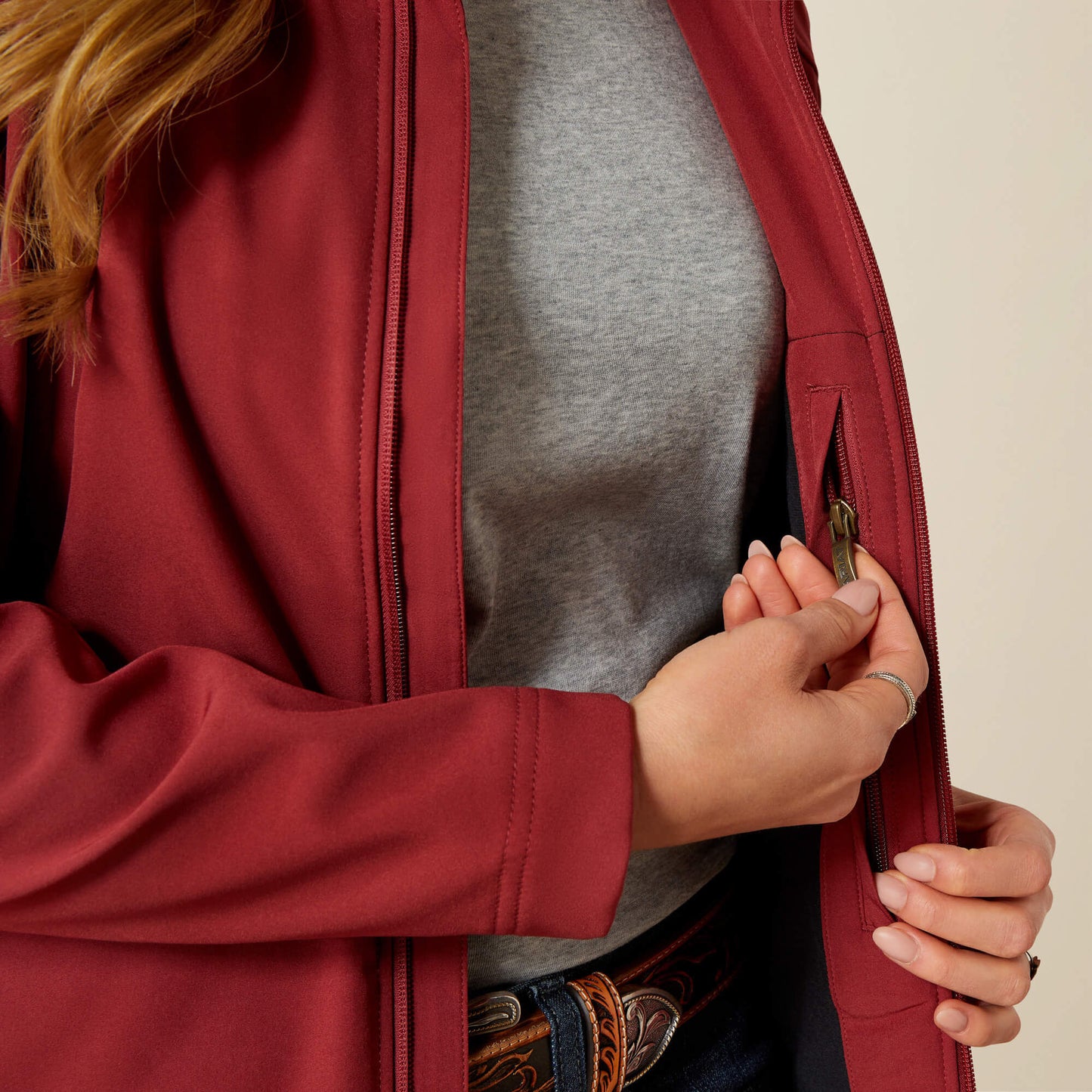 Ariat Ariat Logo Softshell Jacket On Sale