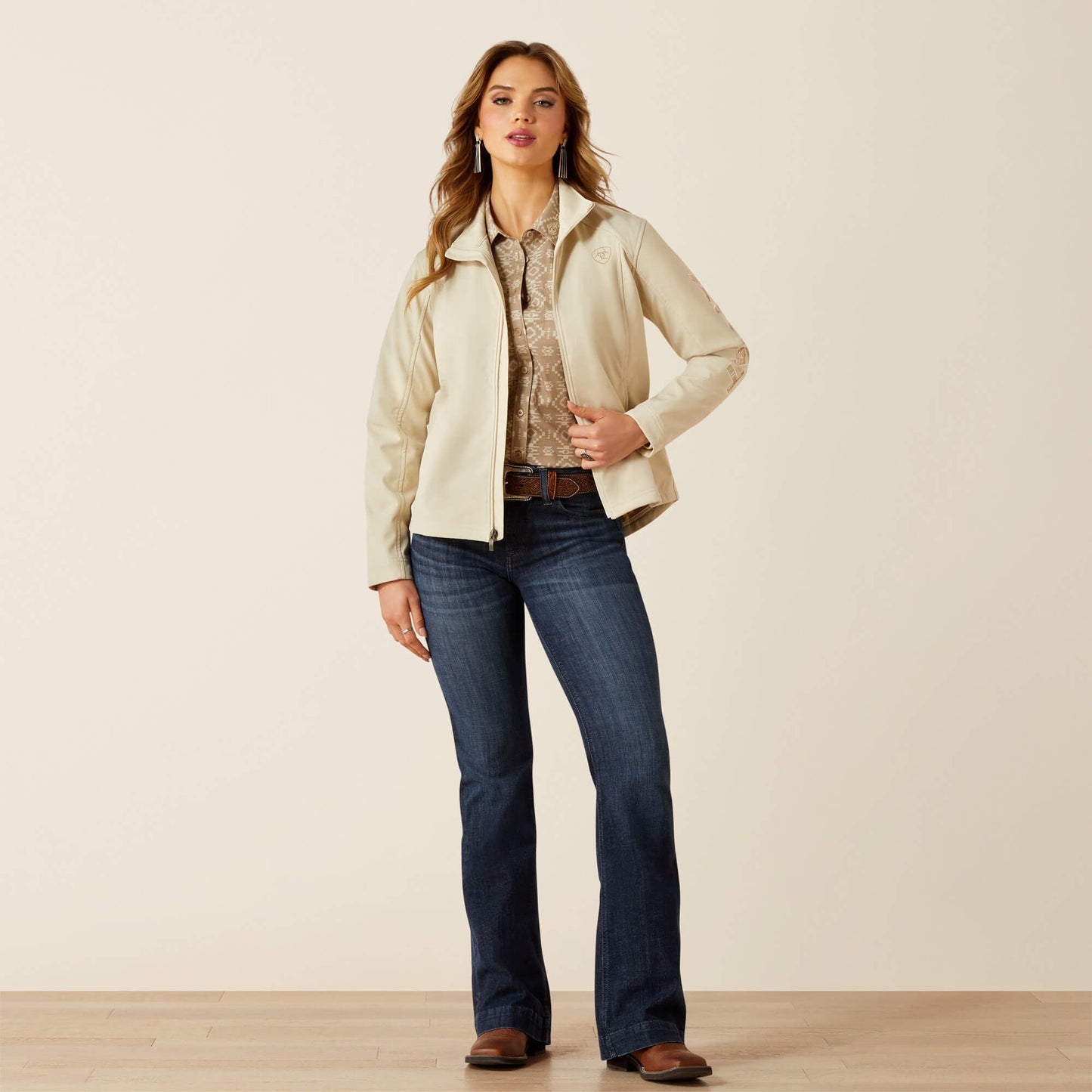 Ariat Ariat Logo Softshell Jacket On Sale