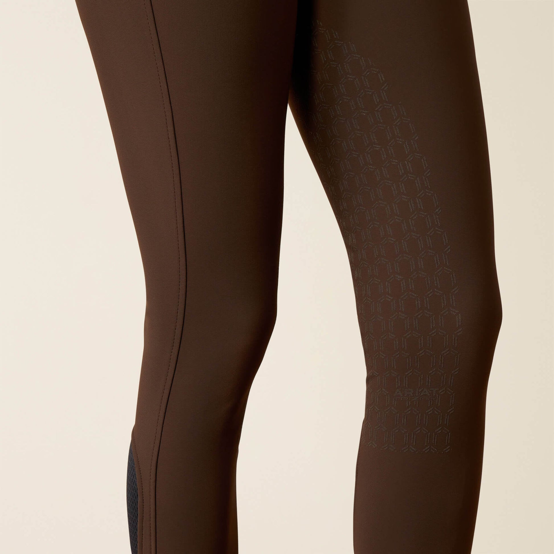 Ariat Tri Factor Vivacity Heat Half Grip Breech Outlet