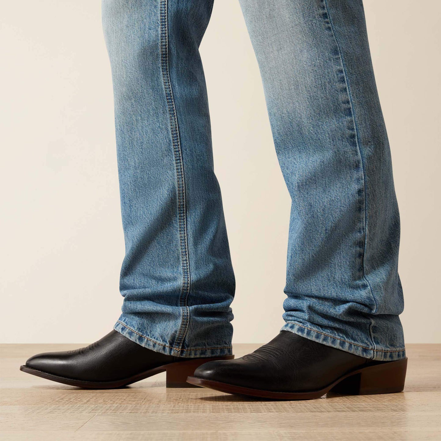 Ariat M5 Straight Gilroy Straight Leg Jean Sale